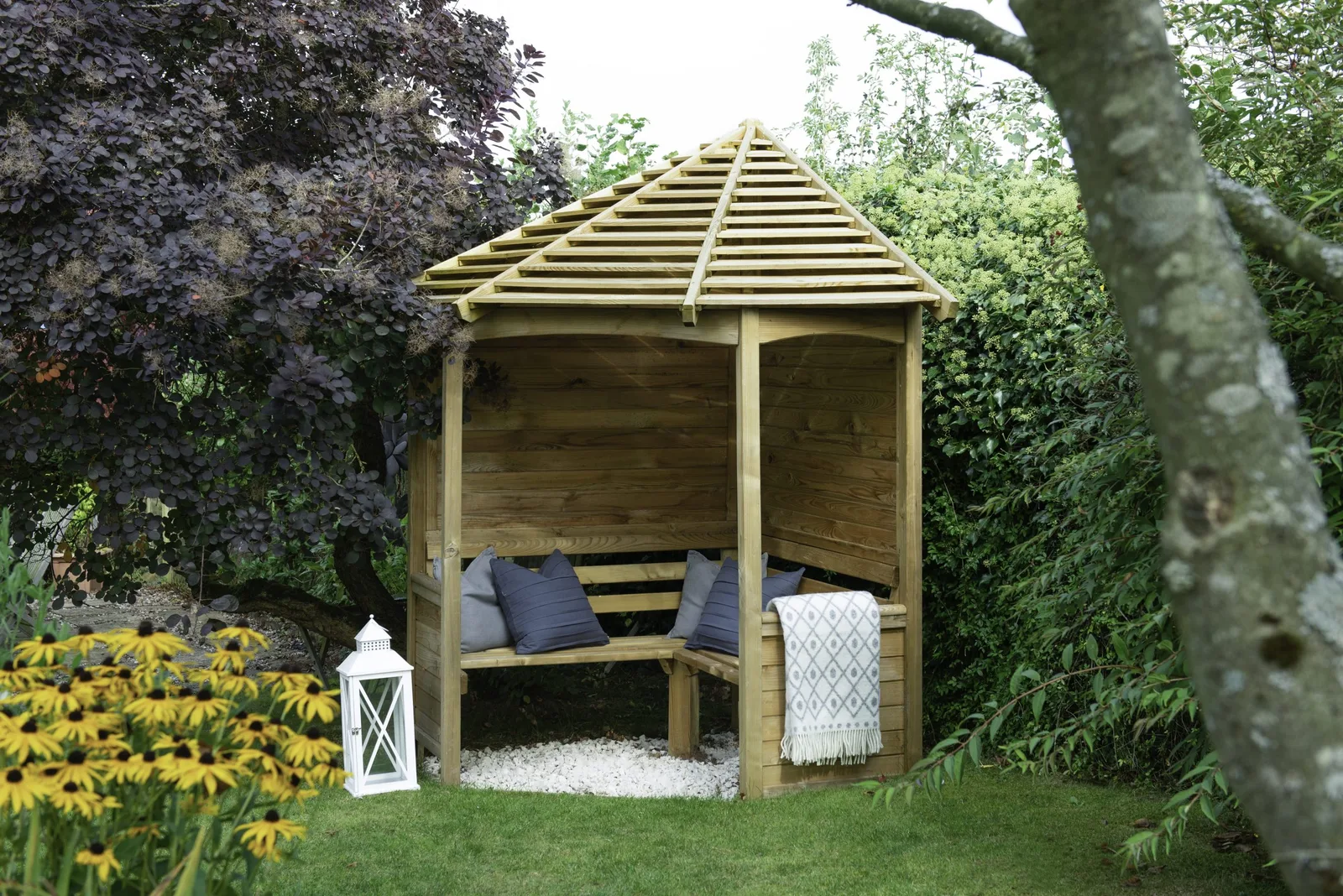 Venetian Corner Garden Arbour — view 2 of 19