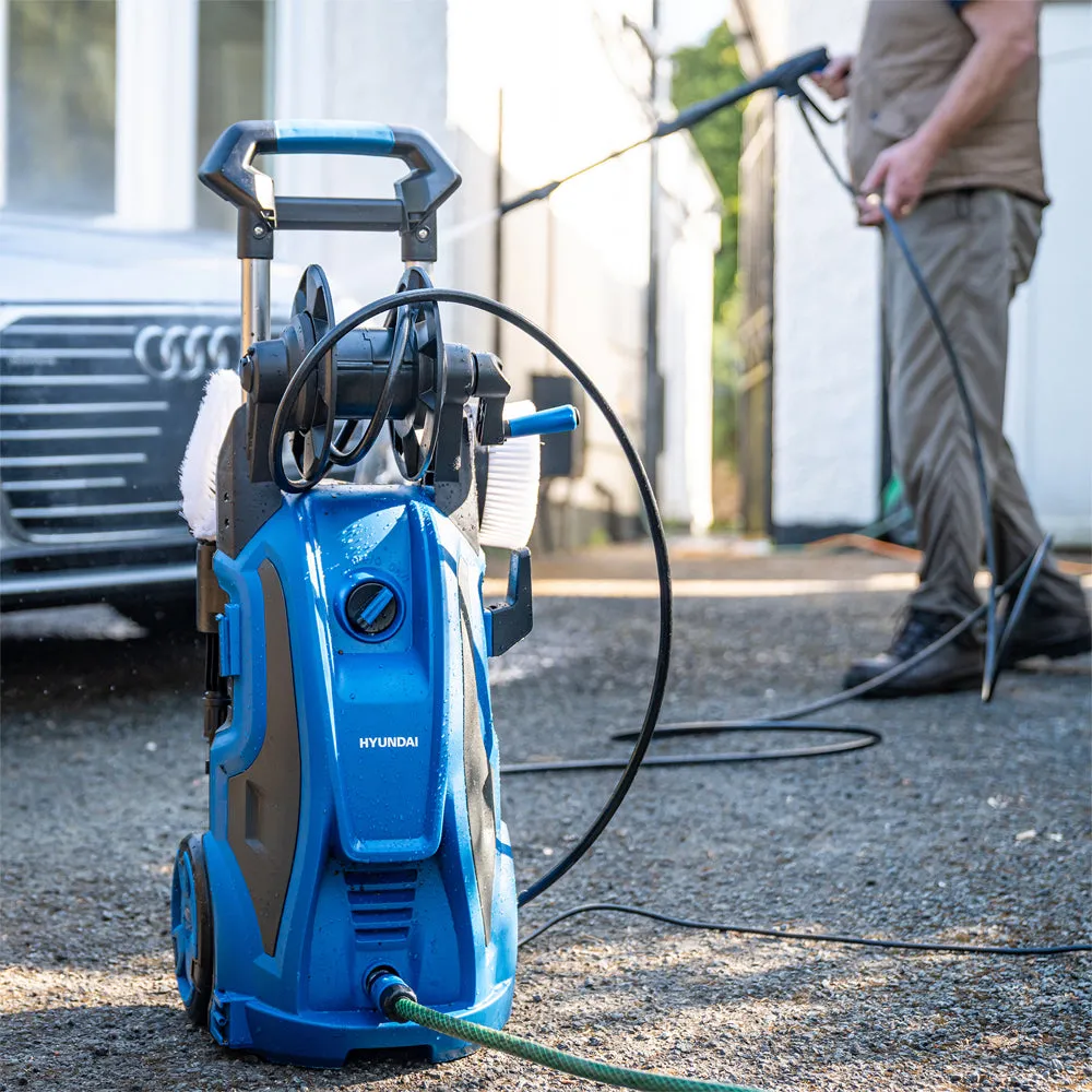 Hyundai Hyundai HYW2400E 2610psi 2400W Electric Pressure Washer — view 2 of 3