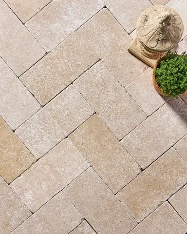 Dijon Seasoned Limestone Cobbles