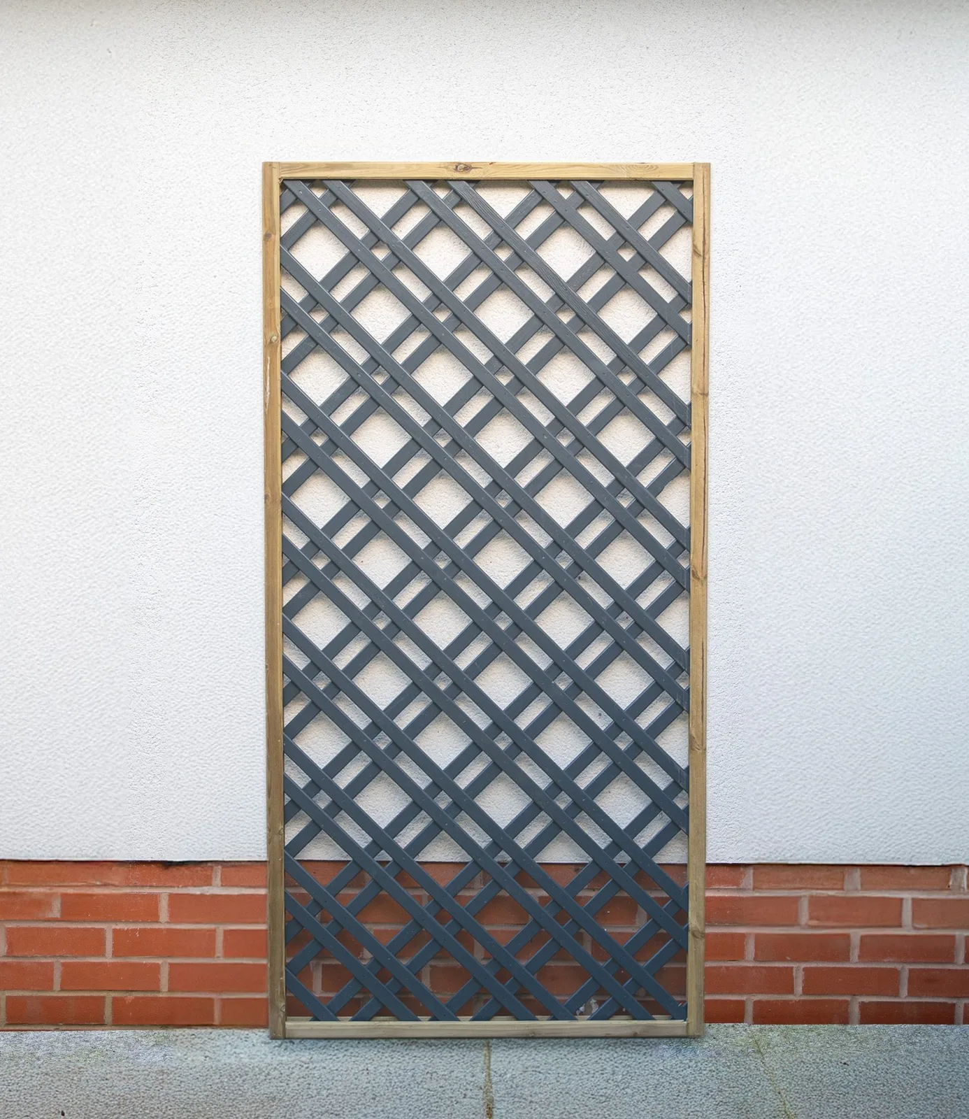 0.9m Grey Painted Lattice