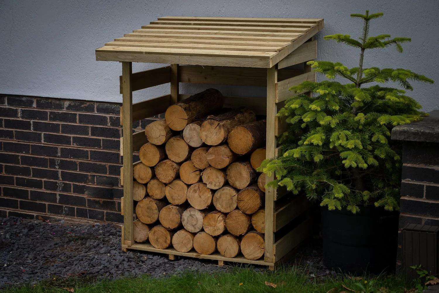 Compact Pent Log Store — view 3 of 7