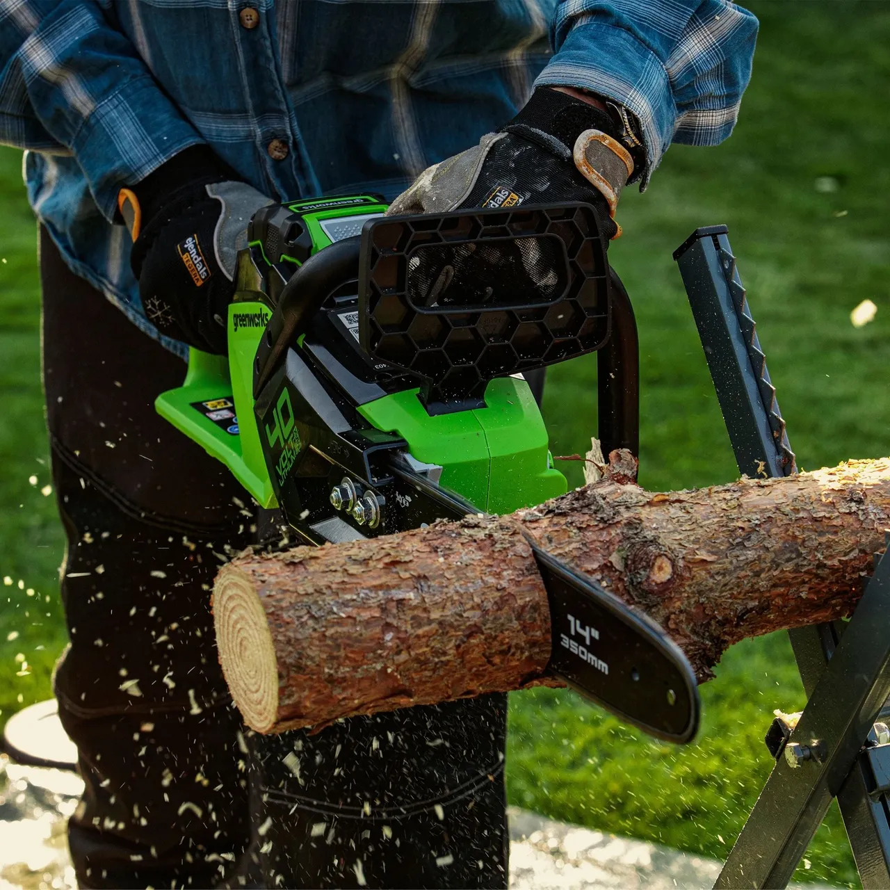 Greenworks Greenworks GD40CS15 40v Cordless Brushless Chainsaw (Tool only) — view 3 of 3