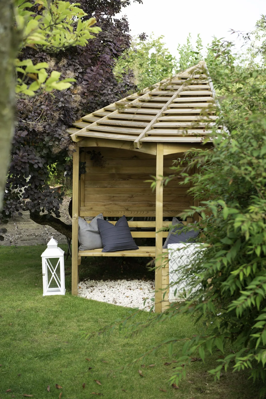 Venetian Corner Garden Arbour — view 3 of 19