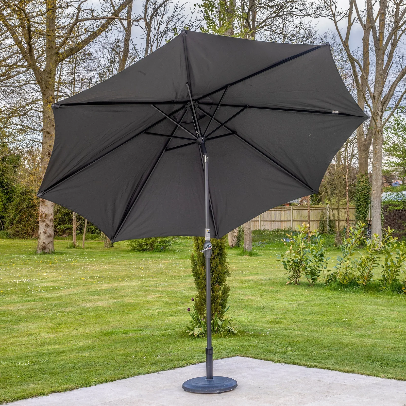 Bracken Outdoors Bracken Outdoors Grey 2.5m Crank and Tilt Round Garden Parasol - Graphite Pole **Damaged Box** — view 2 of 4
