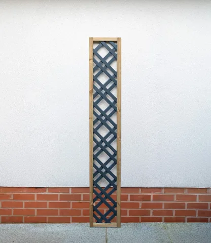 0.3m Grey Painted Lattice