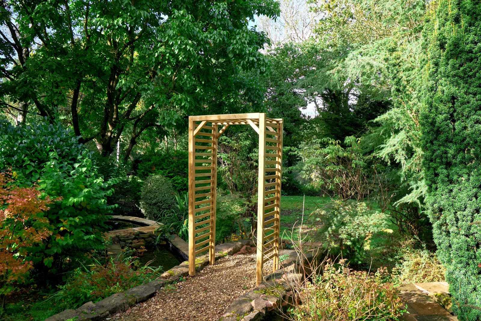 Slatted Arch
