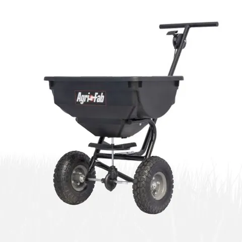 AGRI-FAB Agri-Fab 39kg / 85lbs Deluxe Push Broadcast Spreader