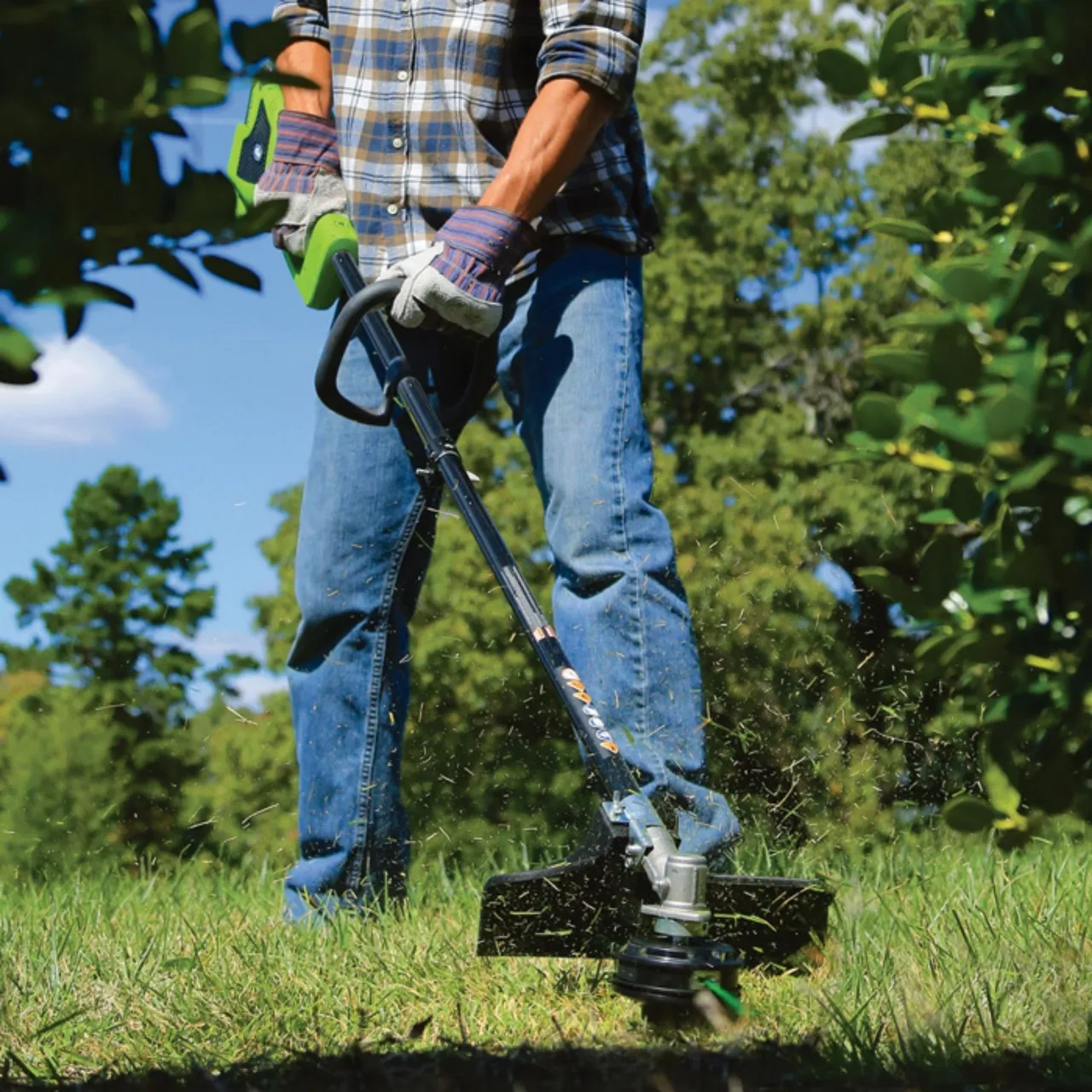 Greenworks Greenworks G40BC 40v Cordless Brushless 2in1 Trimmer — view 3 of 3
